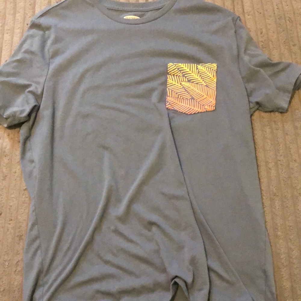 Old Navy shirt